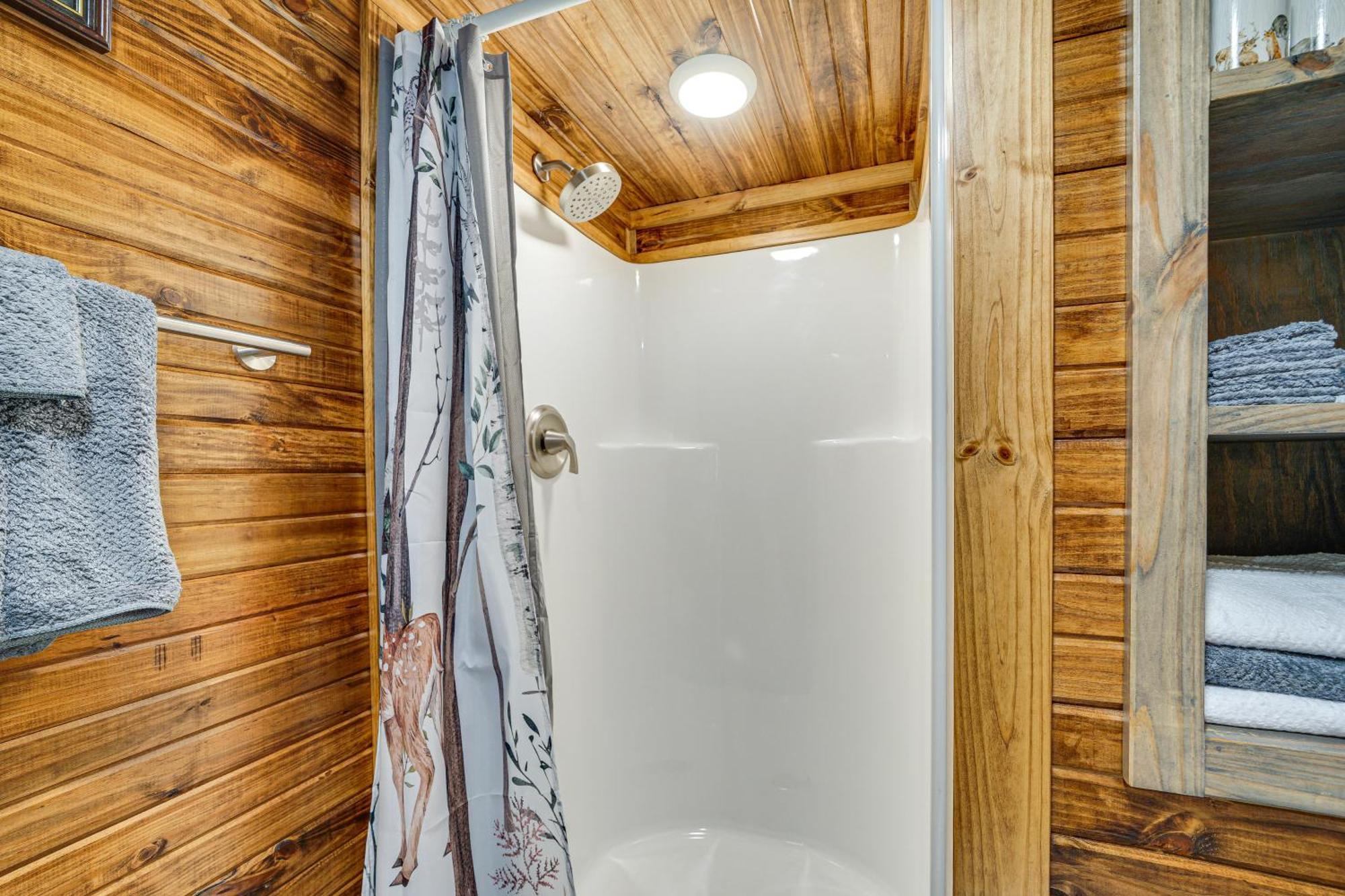 Couples Cabin In Broken Bow About 5 Mi To Downtown! Buitenkant foto