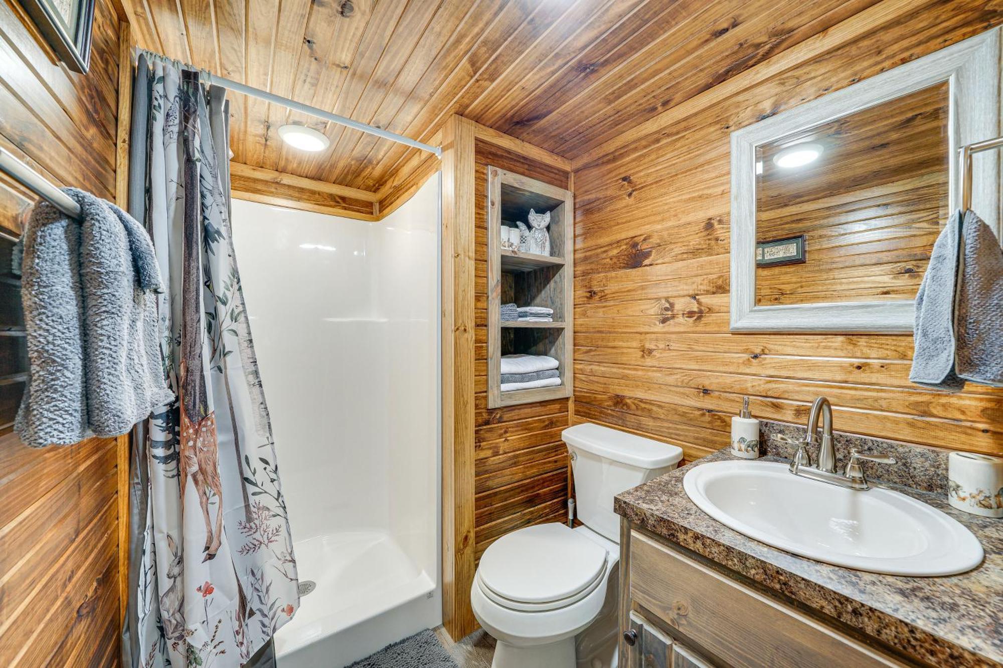 Couples Cabin In Broken Bow About 5 Mi To Downtown! Buitenkant foto